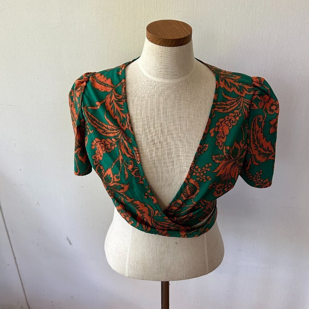 SHEIN Crop Wrap Top Womens‎ 4 Green Floral Whimsigoth Cottagecore Y2K 00s